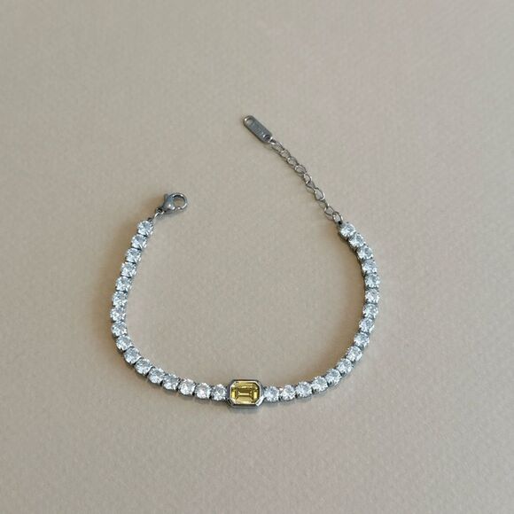 Elegant Silver and Gold Bracelet N1484 - Picture 2 of 4